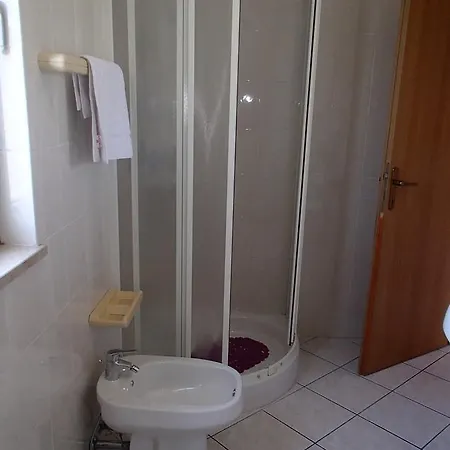 Eni Apartment *